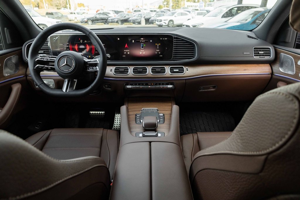 2026 Mercedes-Benz GLS 450 4MATIC in Kamloops, British Columbia - 18 - w1024h768px