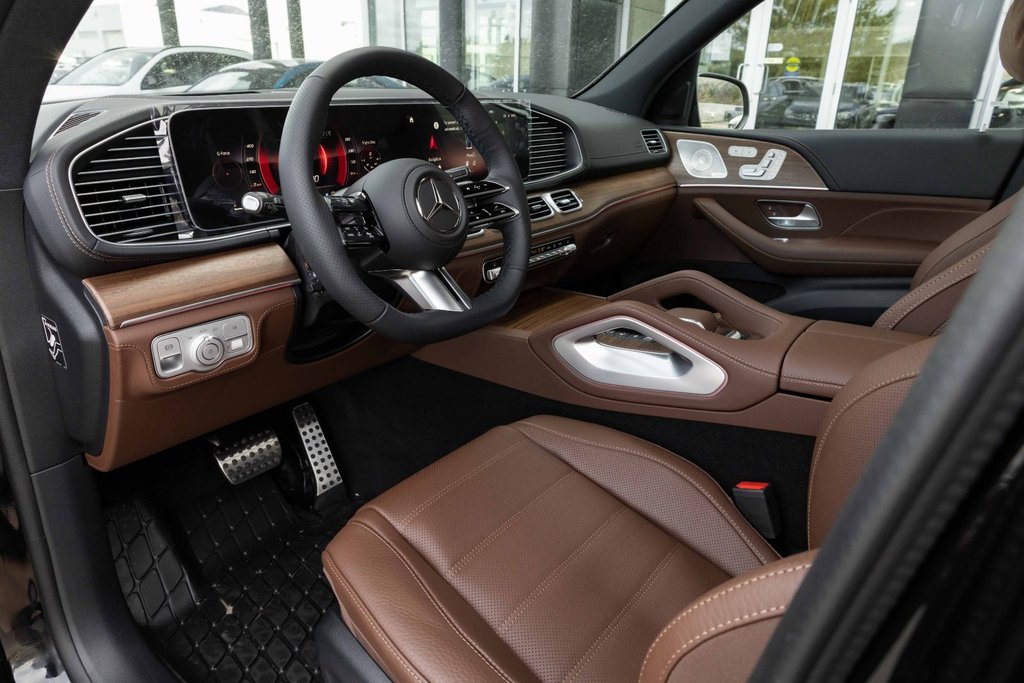 2026 Mercedes-Benz GLS 450 4MATIC in Kamloops, British Columbia - 8 - w1024h768px