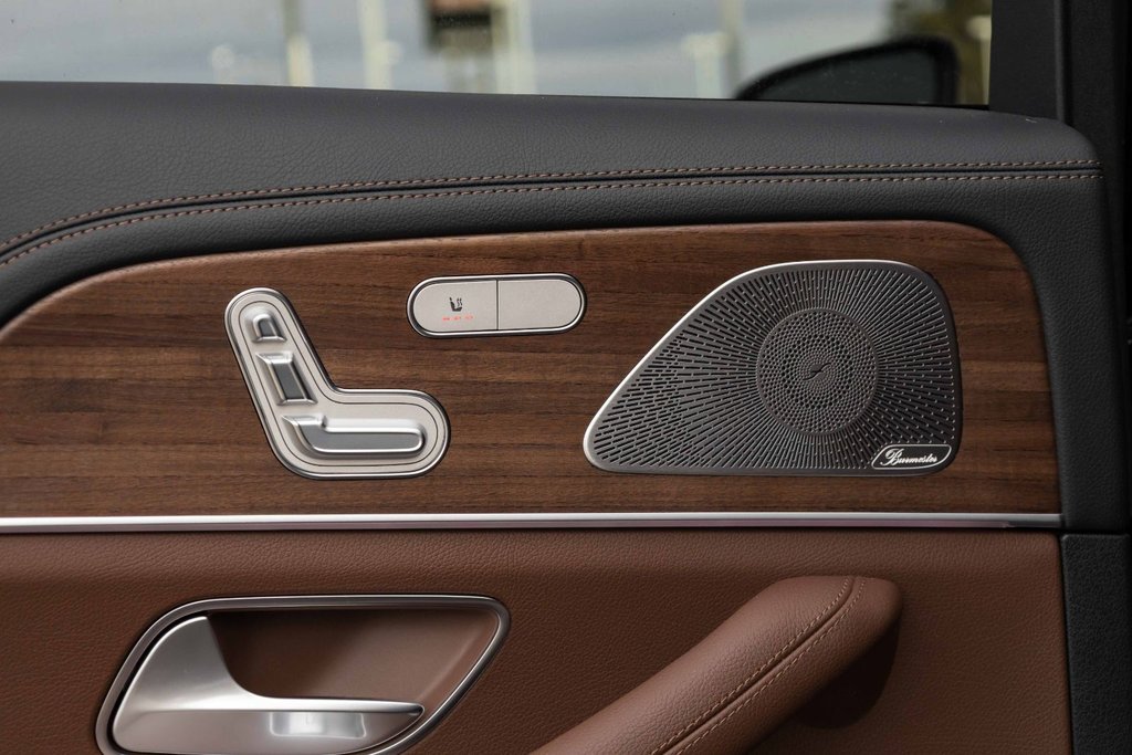 2026 Mercedes-Benz GLS 450 4MATIC in Kamloops, British Columbia - 20 - w1024h768px