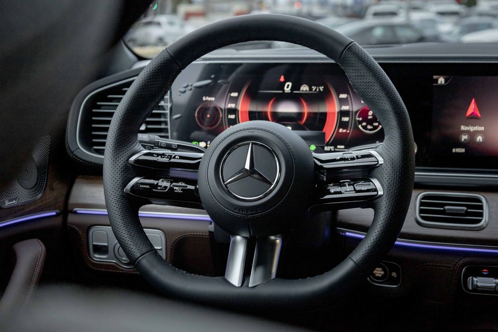 2026 Mercedes-Benz GLS 450 4MATIC in Kamloops, British Columbia - 13 - w1024h768px