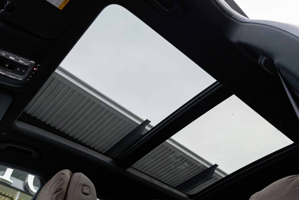 2026 Mercedes-Benz GLS 450 4MATIC in Kamloops, British Columbia - 10 - w1024h768px