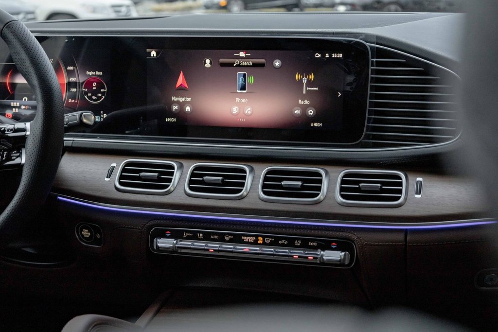 2026 Mercedes-Benz GLS 450 4MATIC in Kamloops, British Columbia - 15 - w1024h768px