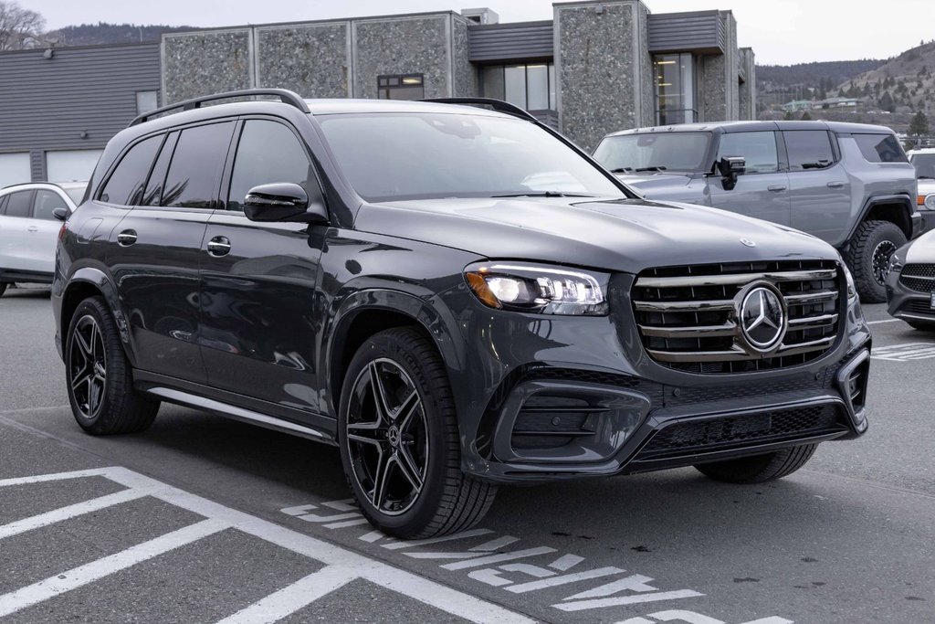 2026 Mercedes-Benz GLS 450 4MATIC in Kamloops, British Columbia - 3 - w1024h768px