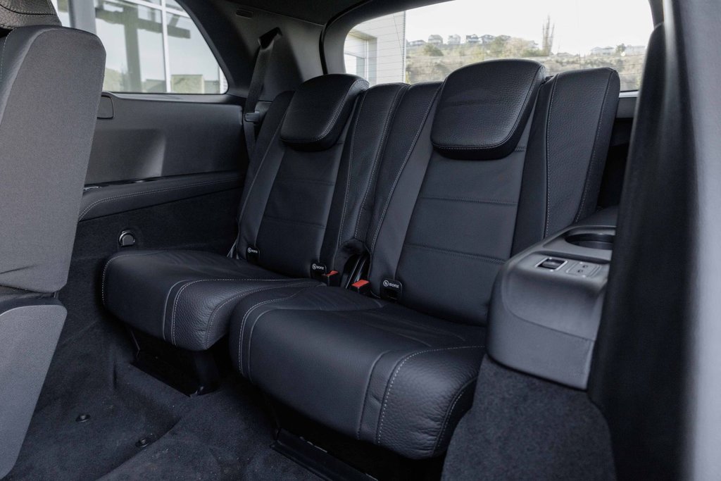 2023 Mercedes-Benz GLS450 4MATIC SUV in Kamloops, British Columbia - 21 - w1024h768px