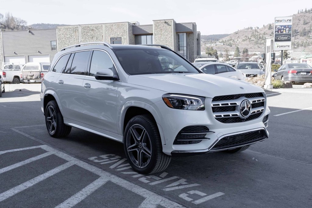 2023 Mercedes-Benz GLS450 4MATIC SUV in Kamloops, British Columbia - 3 - w1024h768px