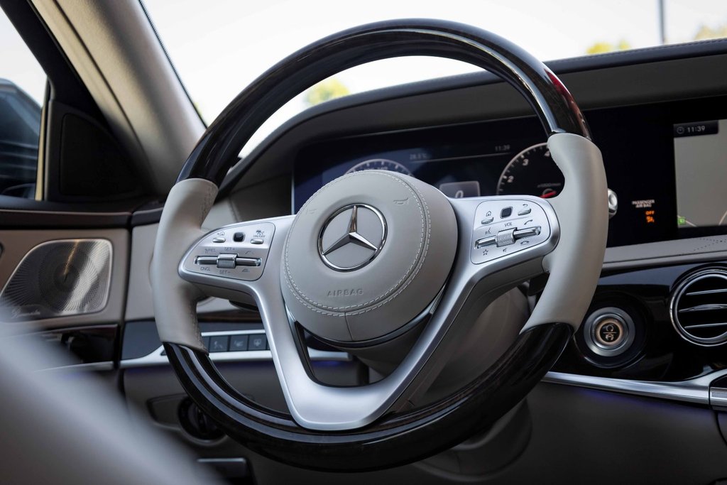 2018 Mercedes-Benz S560 4MATIC Sedan (LWB) in Kamloops, British Columbia - 13 - w1024h768px