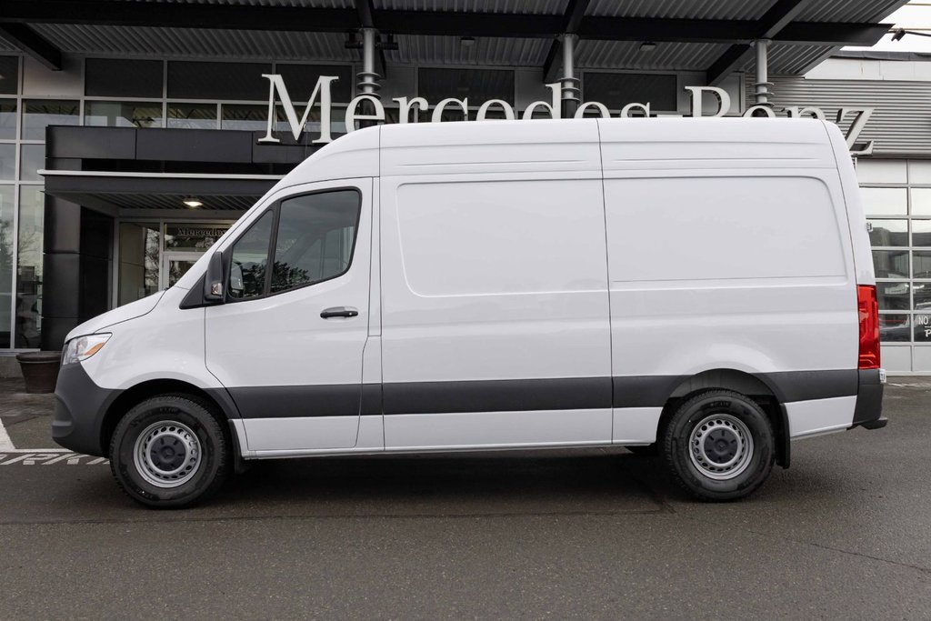 2026 Mercedes-Benz Sprinter 2500 144 Wheelbase High Roof RWD in Kamloops, British Columbia - 7 - w1024h768px