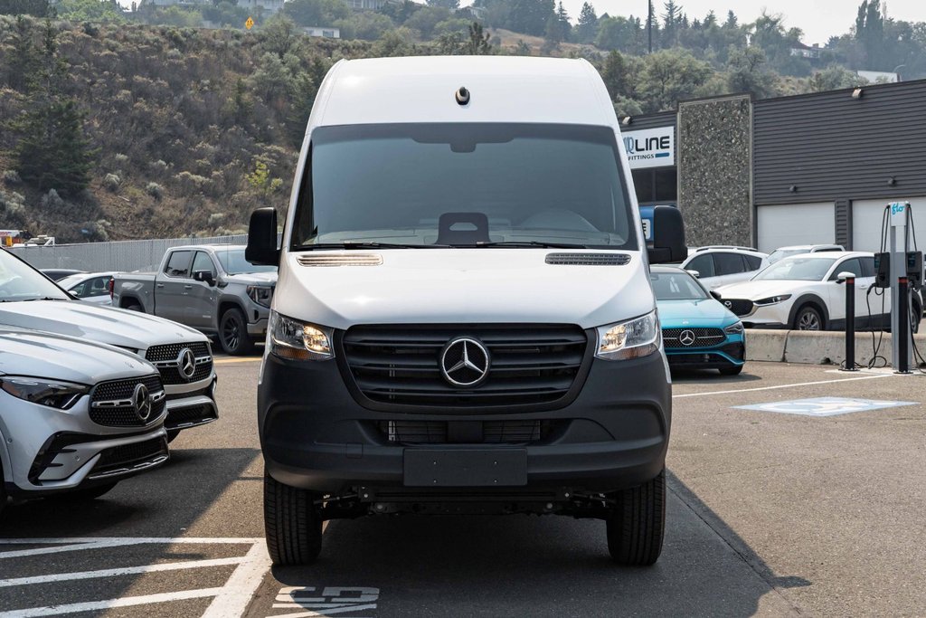 2026 Mercedes-Benz Sprinter 2500 170 Wheelbase High Roof AWD in Kamloops, British Columbia - 2 - w1024h768px