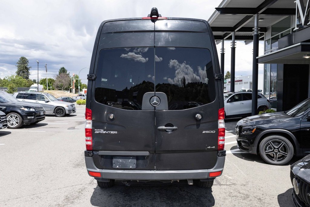2017 Mercedes-Benz Sprinter 4x4 2500 Passenger 144 High Roof in Kamloops, British Columbia - 4 - w1024h768px