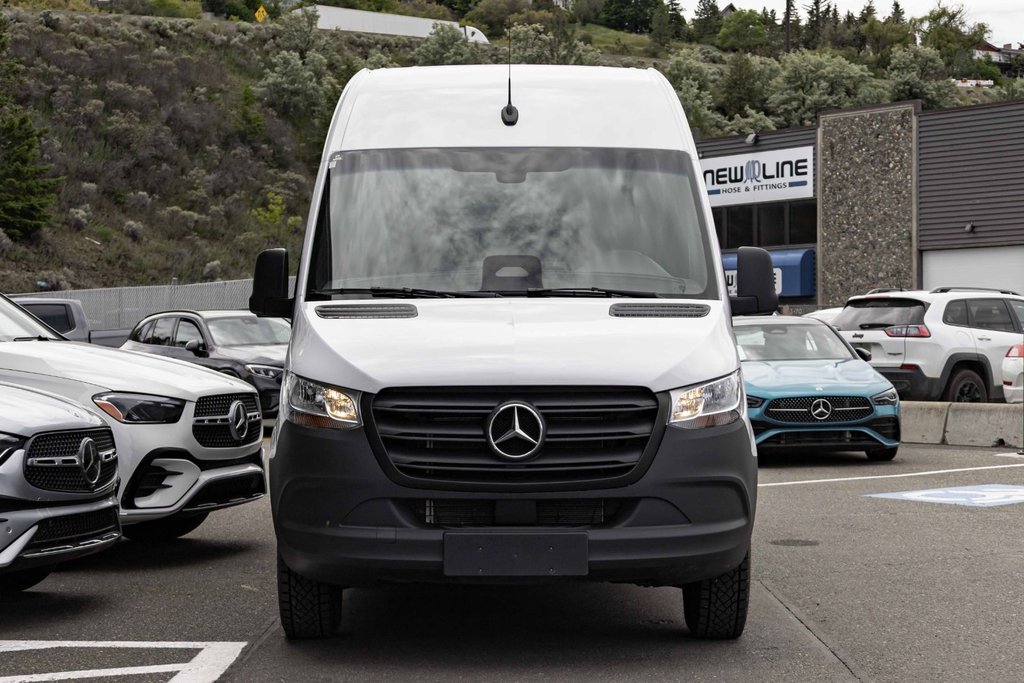 2025 Mercedes-Benz Sprinter Cargo Van 2500 High Roof I4 Diesel 170 in Kamloops, British Columbia - 2 - w1024h768px