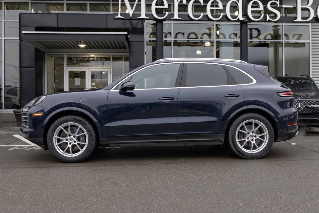 2024 Porsche Cayenne AWD in Kamloops, British Columbia - 6 - w1024h768px