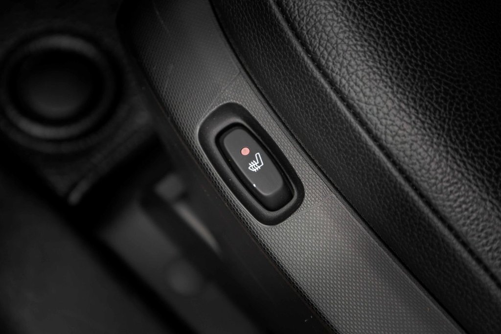 2016 smart fortwo pure cpé in Kamloops, British Columbia - 11 - w1024h768px