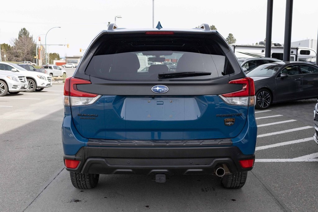 2023 Subaru Forester Wilderness 2.5L CVT in Kamloops, British Columbia - 4 - w1024h768px
