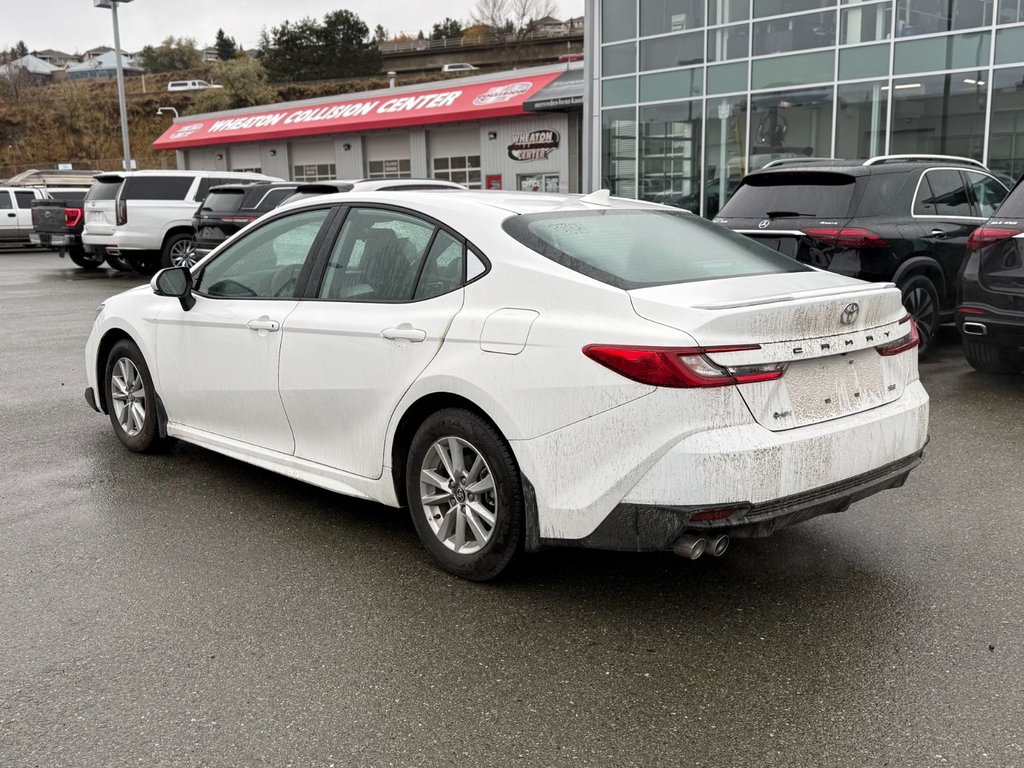 2025 Toyota Camry Hybrid SE FWD in Kamloops, British Columbia - 3 - w1024h768px