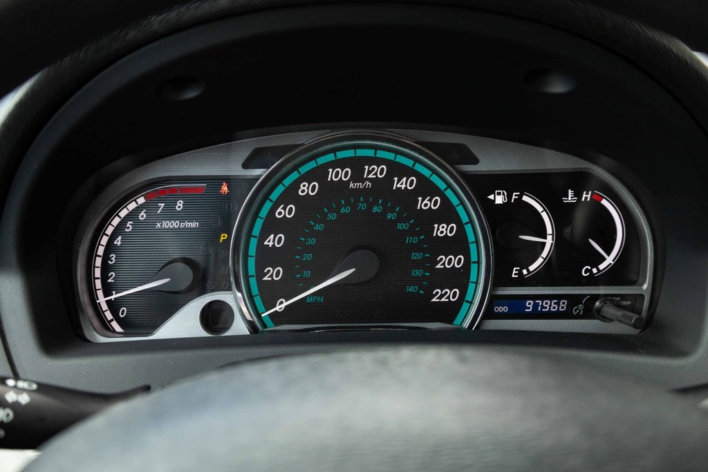 2009 Toyota Venza FWD V6 in Kamloops, British Columbia - 12 - w1024h768px