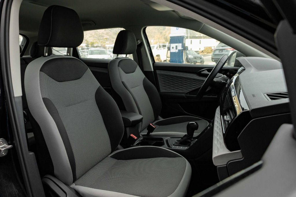 2024 Volkswagen Taos Trendline FWD in Kamloops, British Columbia - 9 - w1024h768px