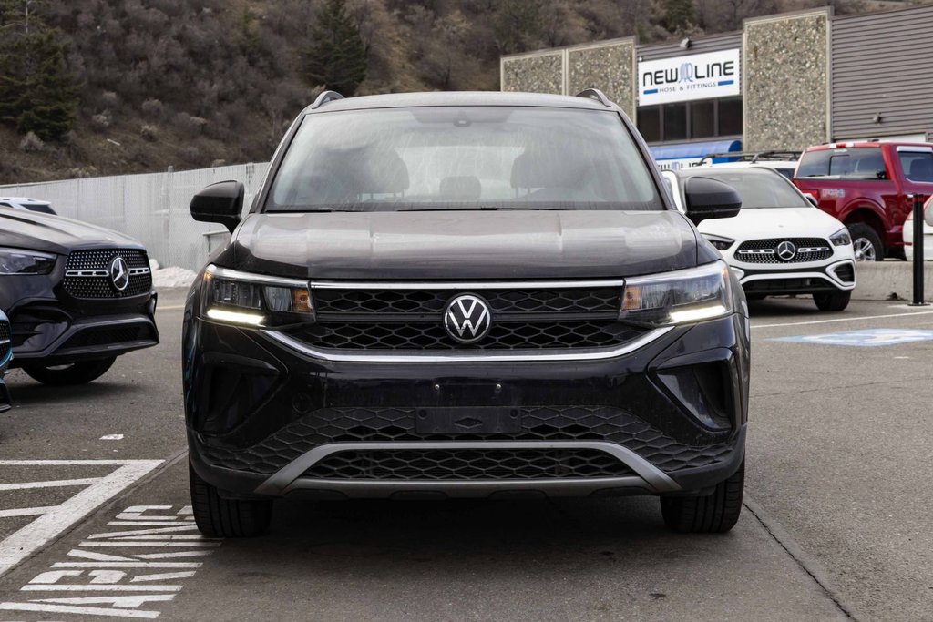 2024 Volkswagen Taos Trendline FWD in Kamloops, British Columbia - 2 - w1024h768px