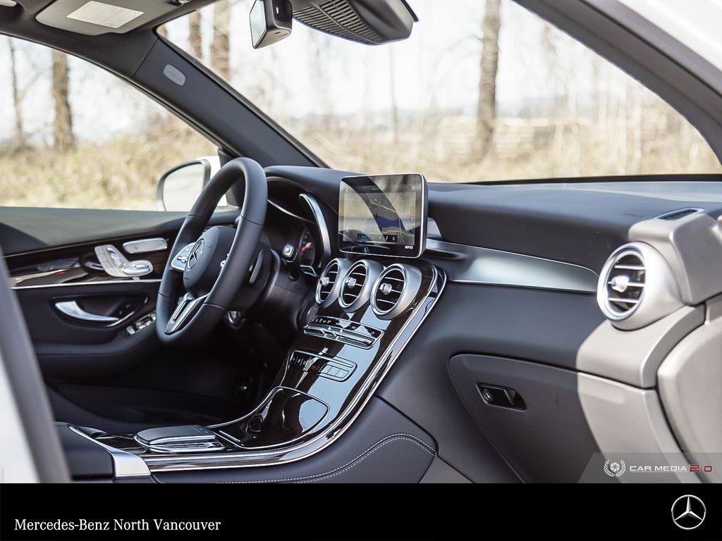 Mercedes-Benz North Vancouver | 2020 Mercedes-Benz GLC300 4MATIC SUV