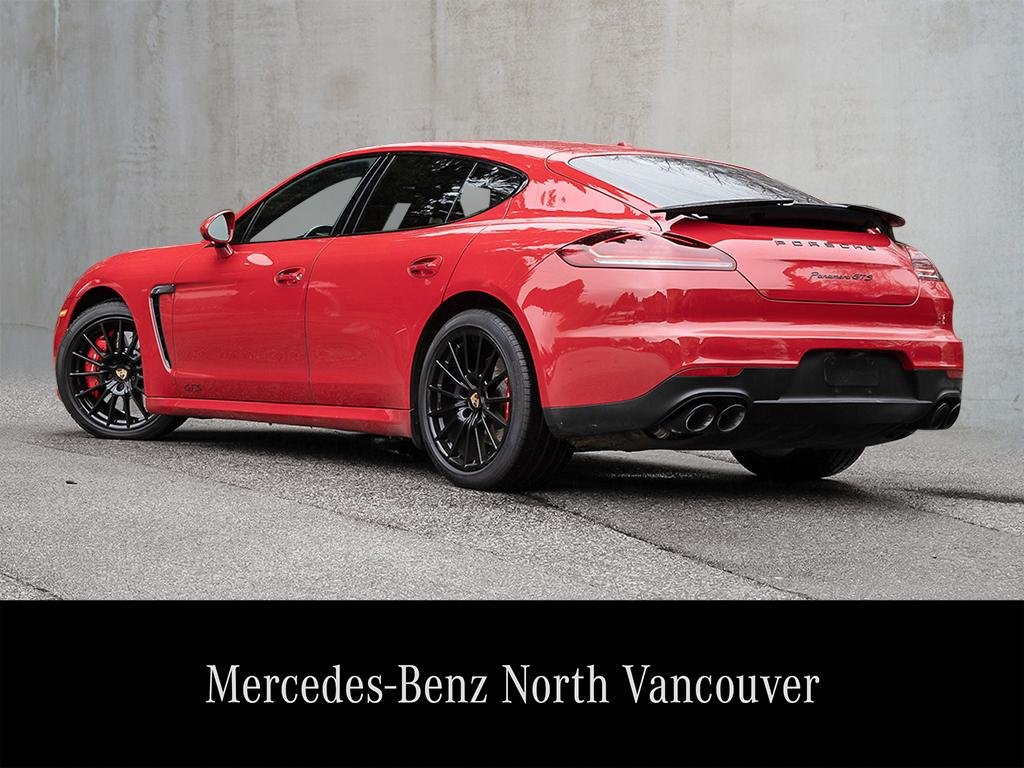 Porsche panamera gts 2015
