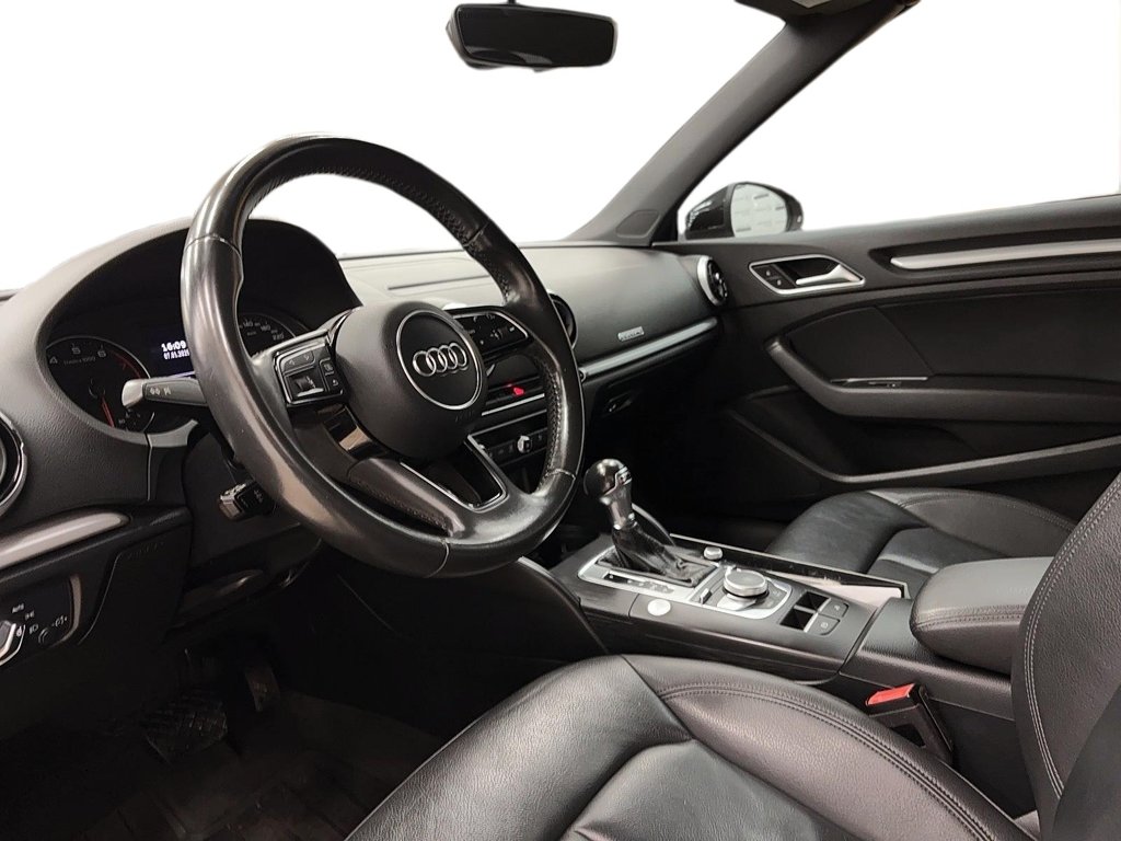 2018 Audi A3 CABRIOLET in Quebec, Quebec - 10 - w1024h768px