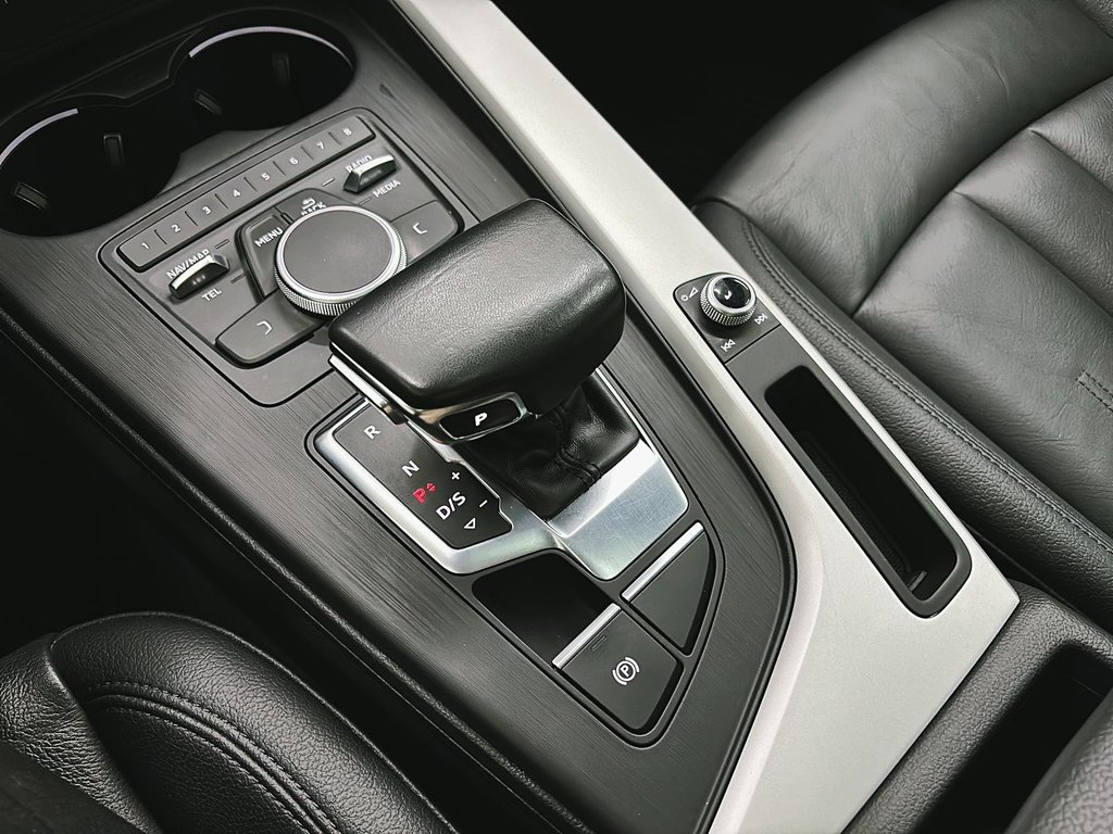 Audi A4  2019 à Québec, Québec - 16 - w1024h768px
