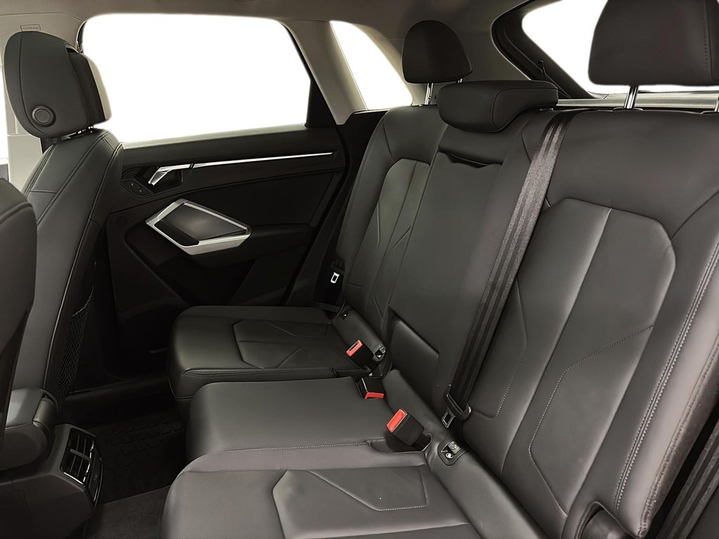 Audi Q3  2020 à Québec, Québec - 9 - w1024h768px