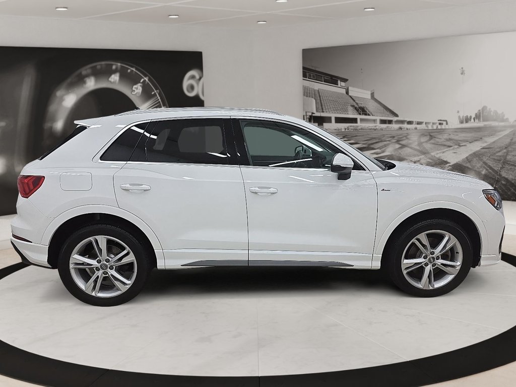 2020 Audi Q3 in Quebec, Quebec - 4 - w1024h768px