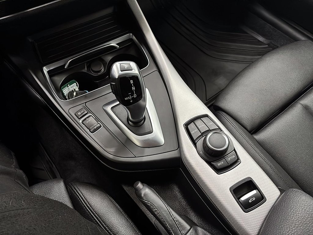 BMW 2 Series  2019 à Québec, Québec - 16 - w1024h768px