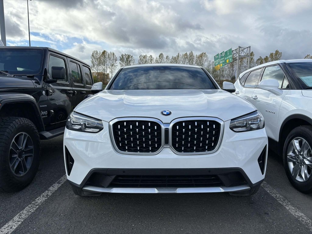 BMW X4  2022 à Québec, Québec - 7 - w1024h768px