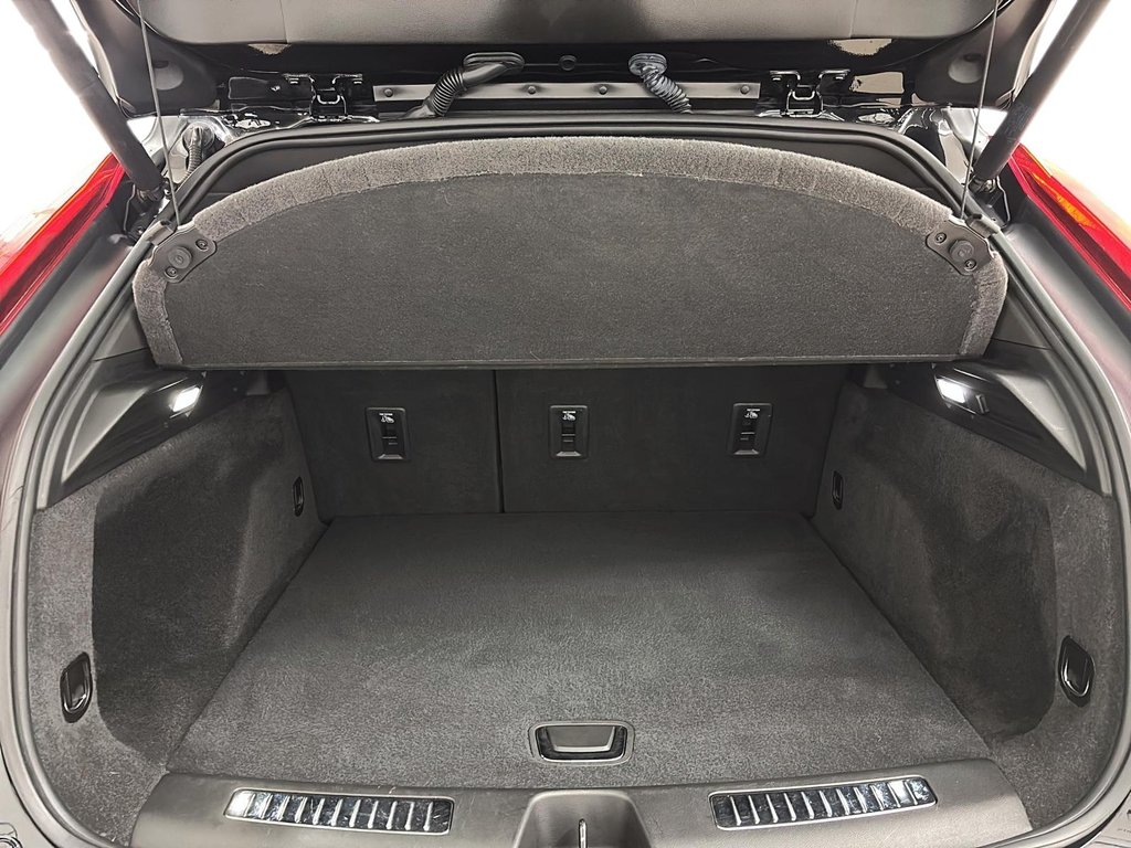 Cadillac XT4  2022 à Québec, Québec - 7 - w1024h768px