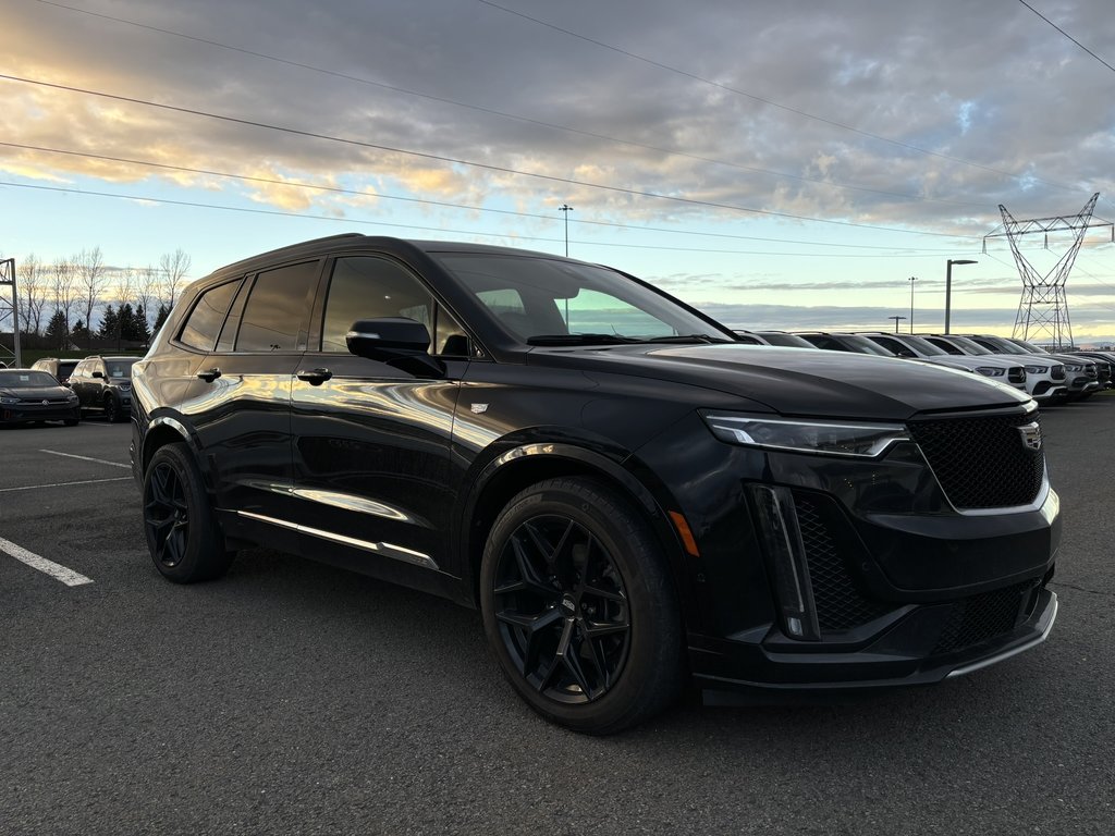 Cadillac XT6  2021 à Québec, Québec - 3 - w1024h768px