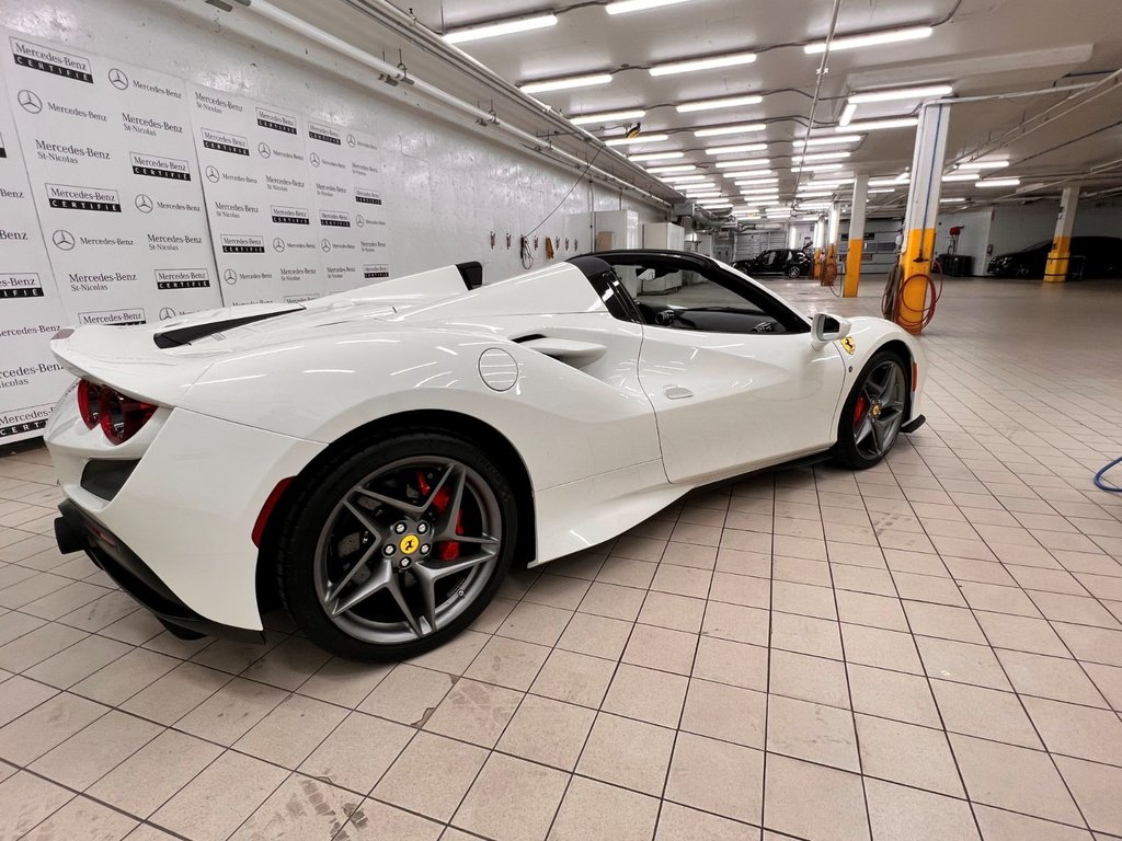 Ferrari F8 SPIDER  2023 à Québec, Québec - 3 - w1024h768px