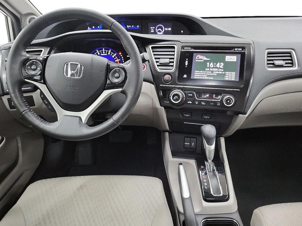 Honda Civic Sedan  2015 à Québec, Québec - 16 - w1024h768px
