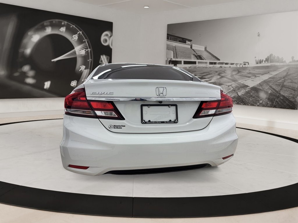 Honda Civic Sedan  2015 à Québec, Québec - 5 - w1024h768px