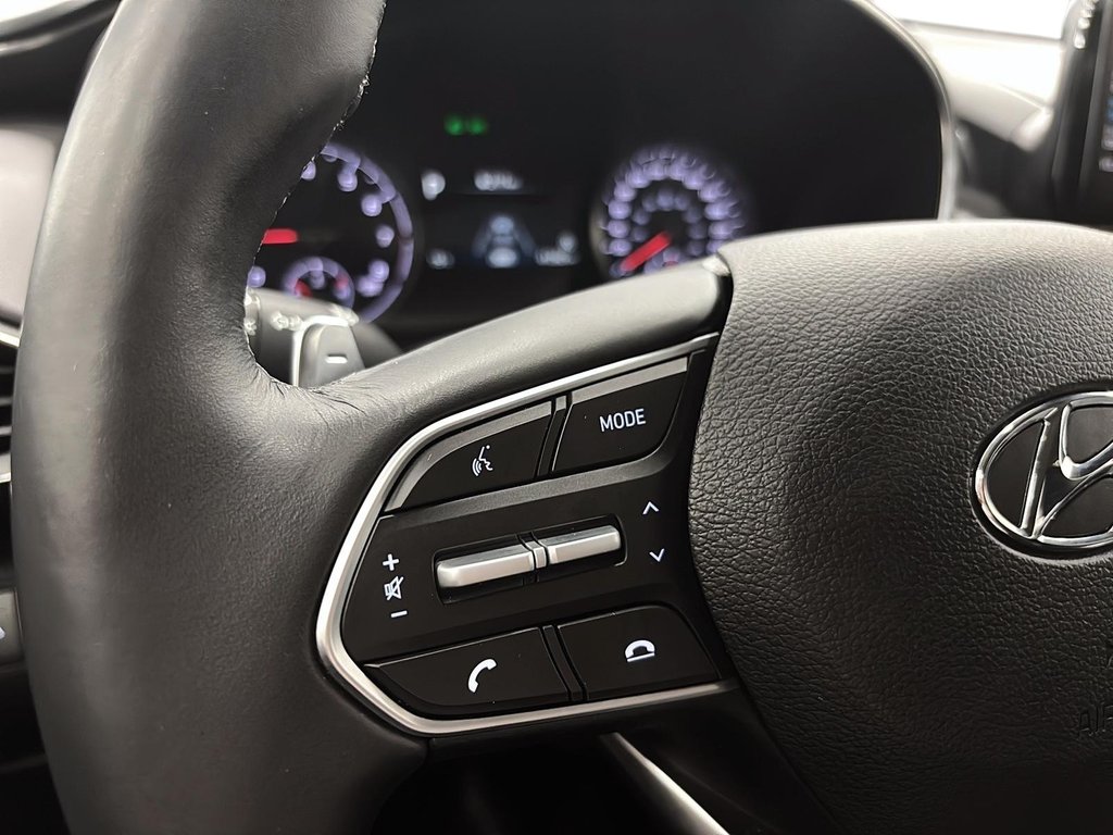 Hyundai Santa Fe  2023 à Québec, Québec - 18 - w1024h768px