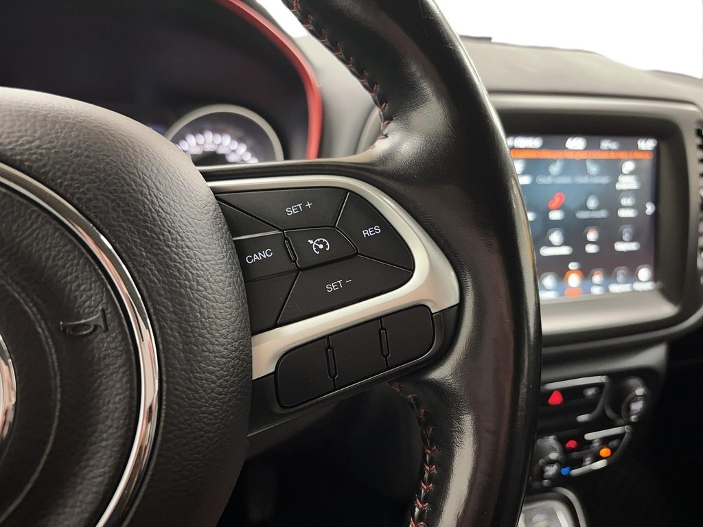 2020 Jeep Compass in Quebec, Quebec - 26 - w1024h768px