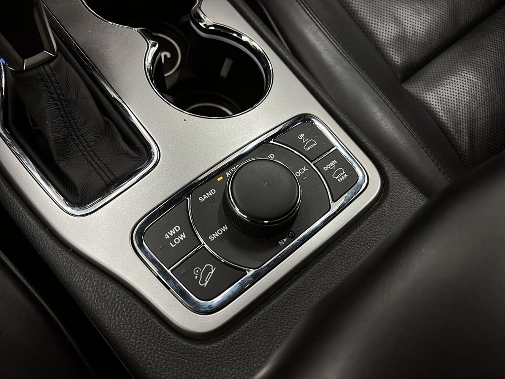 Jeep Grand Cherokee  2018 à Québec, Québec - 18 - w1024h768px