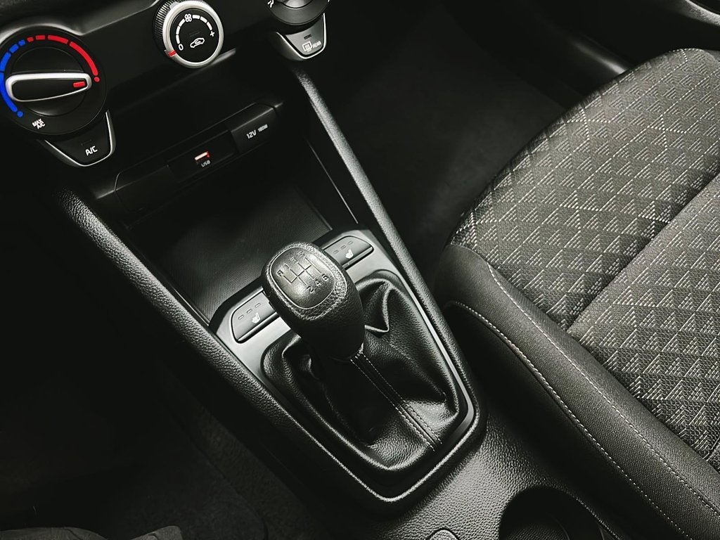 Kia Rio 5-door  2022 à Québec, Québec - 13 - w1024h768px