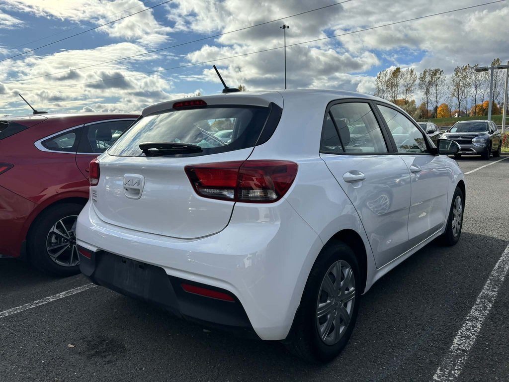 2022 Kia Rio 5-door in Quebec, Quebec - 4 - w1024h768px