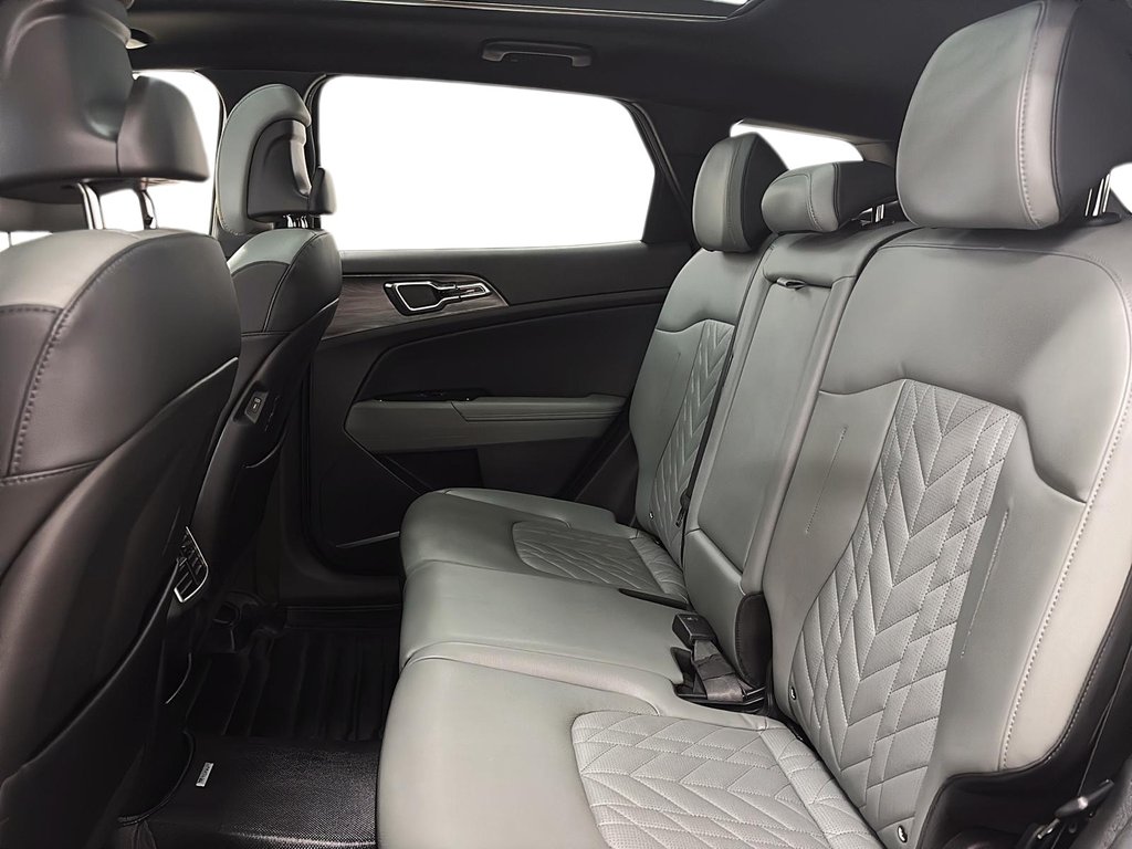 2023 Kia Sportage in Quebec, Quebec - 7 - w1024h768px