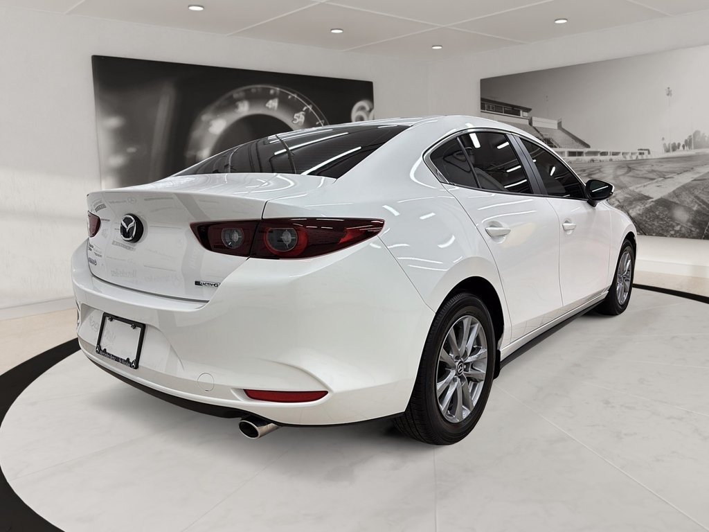 2024 Mazda 3 in Quebec, Quebec - 5 - w1024h768px