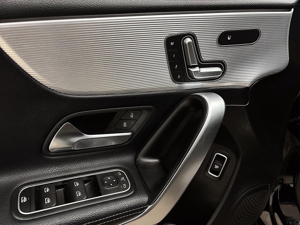 Mercedes-Benz A-Class  2020 à Québec, Québec - 8 - w1024h768px