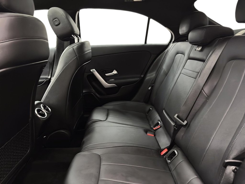 Mercedes-Benz A-Class  2020 à Québec, Québec - 7 - w1024h768px