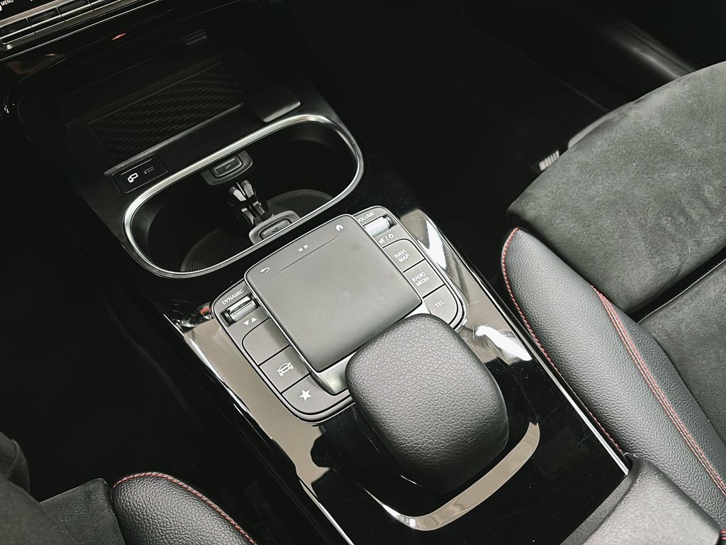2021 Mercedes-Benz A-Class in Quebec, Quebec - 15 - w1024h768px
