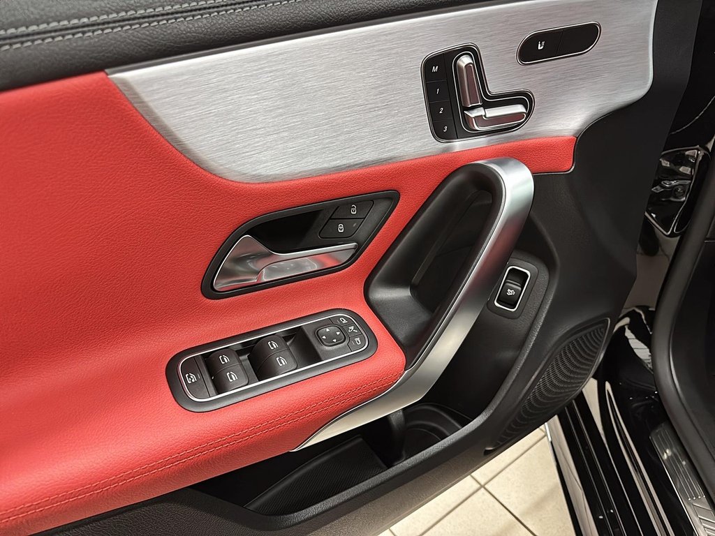 Mercedes-Benz A-Class  2022 à Québec, Québec - 8 - w1024h768px