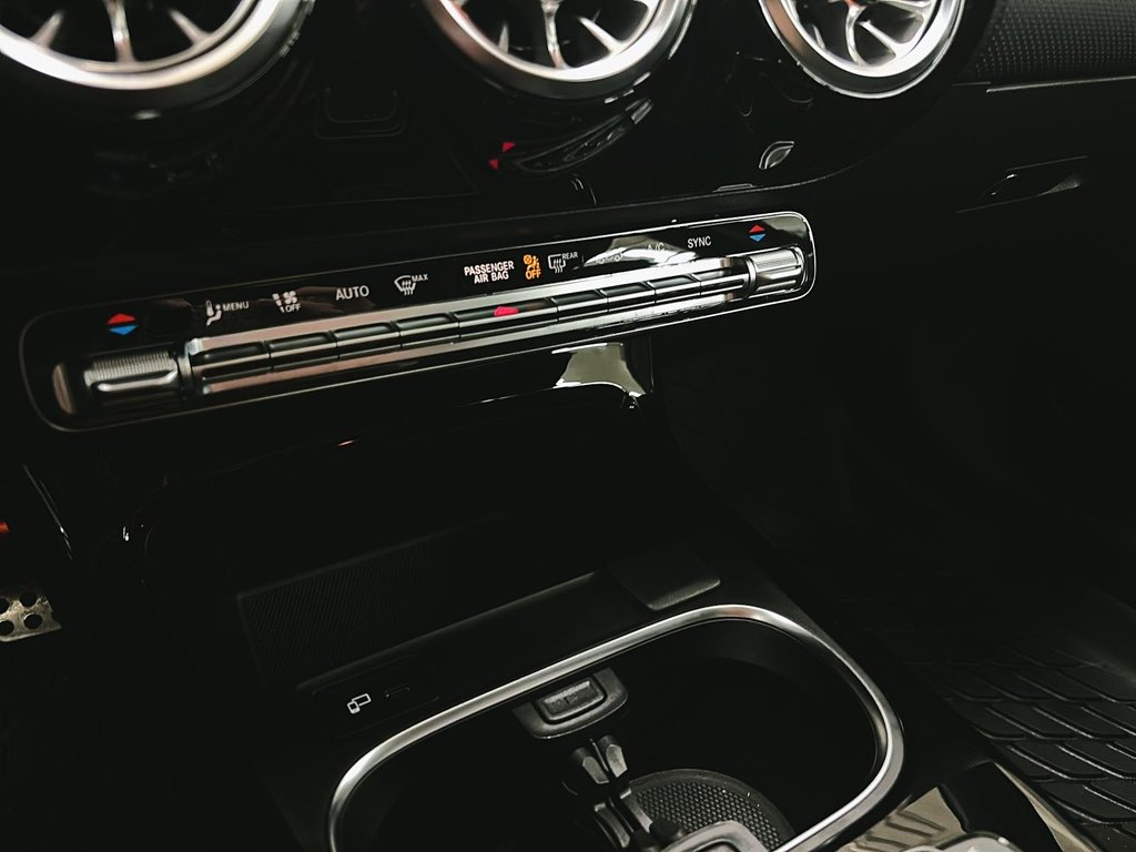 Mercedes-Benz A-Class  2022 à Québec, Québec - 15 - w1024h768px