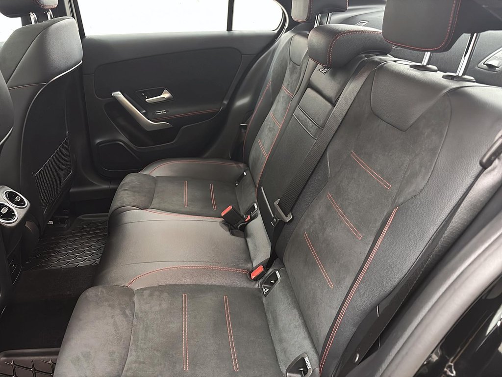 Mercedes-Benz A-Class  2022 à Québec, Québec - 8 - w1024h768px