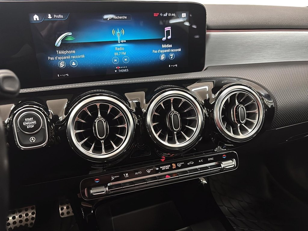 Mercedes-Benz A-Class  2022 à Québec, Québec - 14 - w1024h768px
