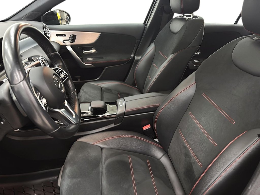 Mercedes-Benz A-Class  2022 à Québec, Québec - 10 - w1024h768px