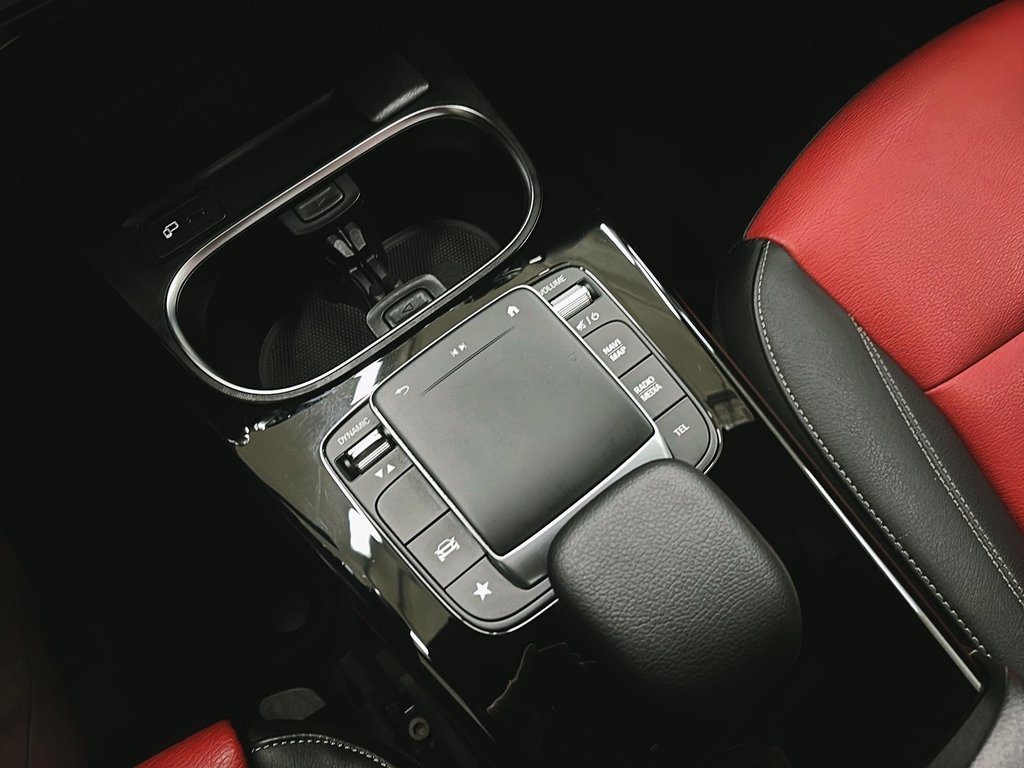 2022 Mercedes-Benz A-Class in Quebec, Quebec - 18 - w1024h768px